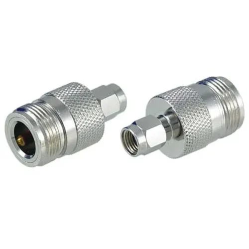 Adaptador coaxial L-Com AXA-NFRSP RP-SMA plug a N-Hembra, color plateado