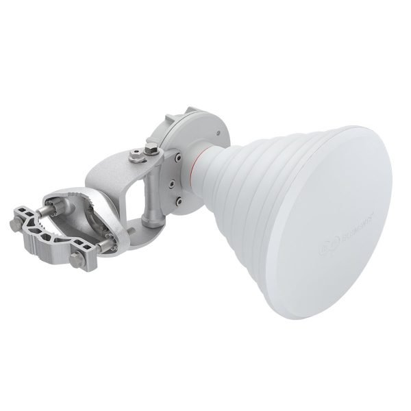 RF Elements HG3-TP-S30 Sectorial Simétrica Horn de 30 grados de cobertura en 5GHz de 18.4dBi conector TwistPort. Para uso en exteriores.